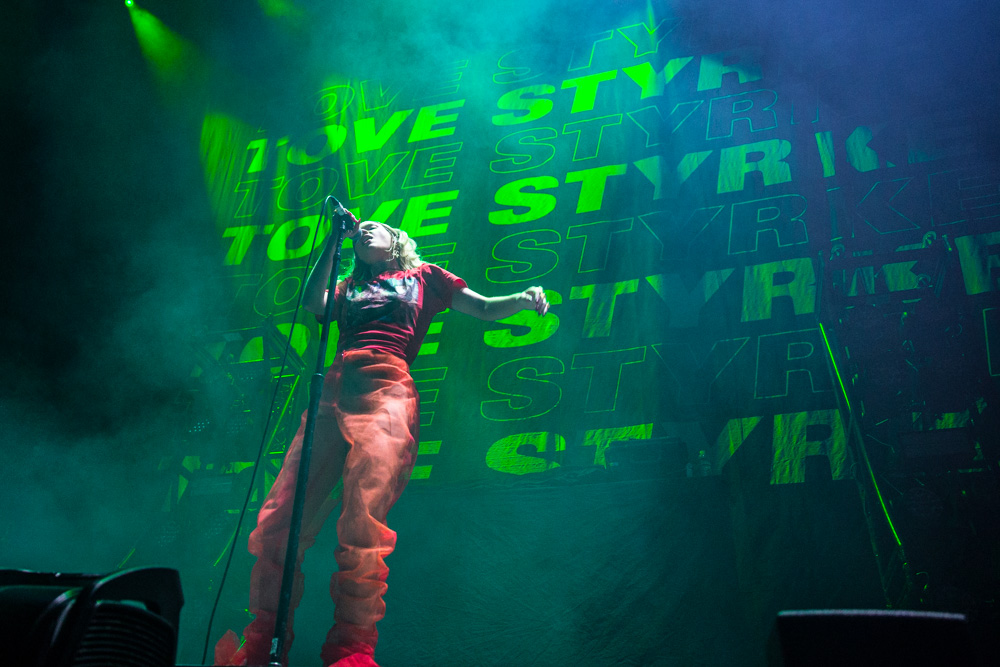 Tove Styrke, Moda Center, Rose Quarter, photo by Sydnie Kobza