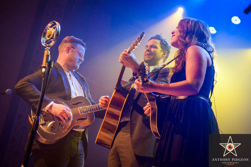 The Lone Bellow, Aladdin Theater, photo by Anthony Pidgeon