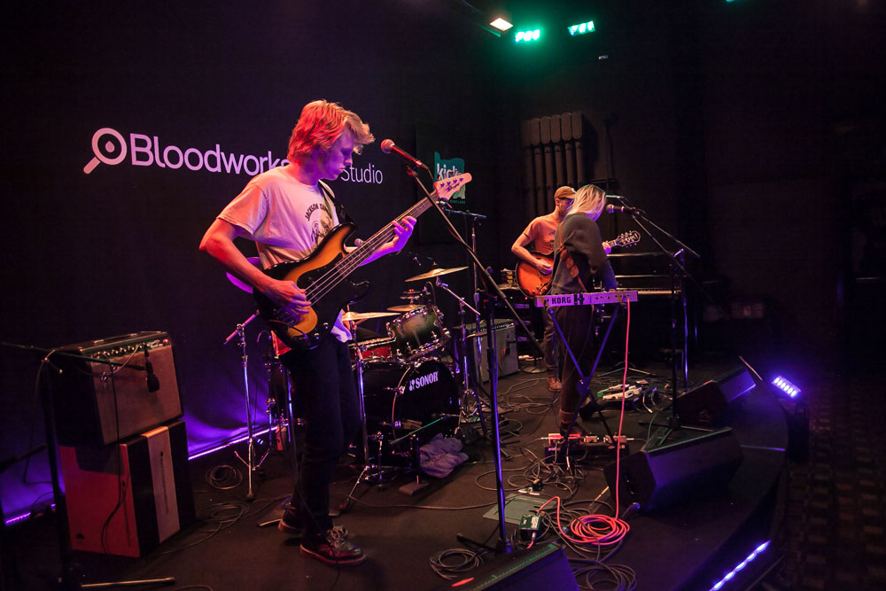 Ezza Rose, Bloodworks Live Studio, KINK, Vortex Music Magazine, photo by KINK