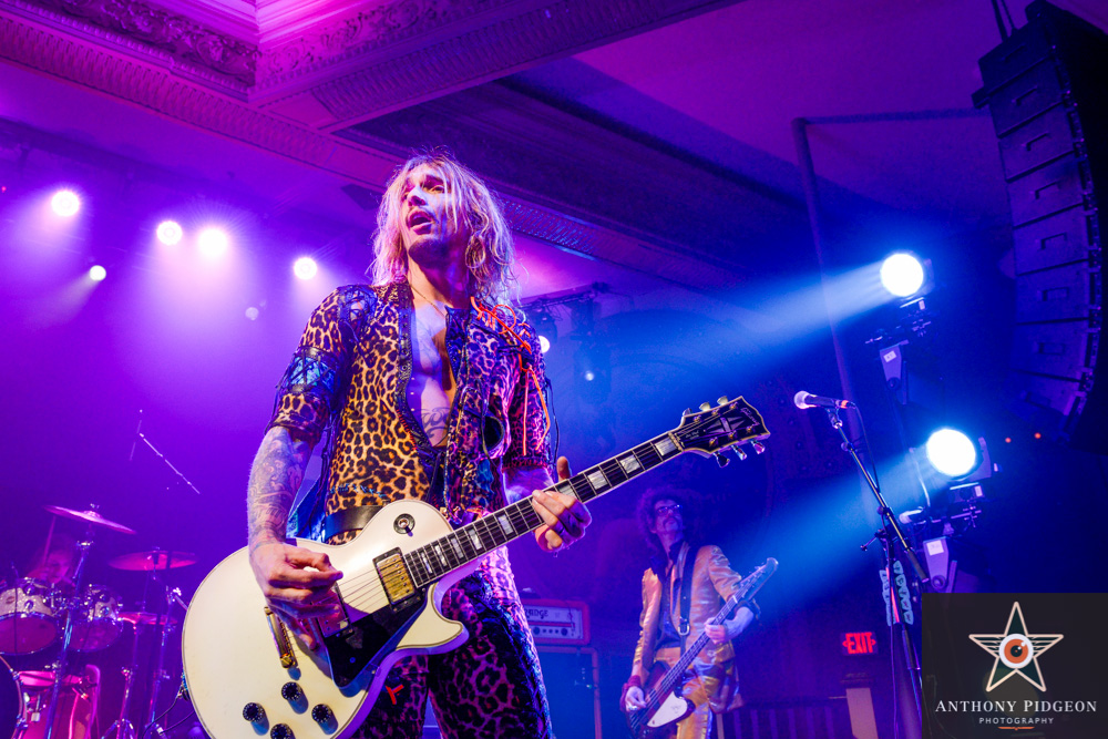 The Darkness, Crystal Ballroom, photo by Anthony Pidgeon