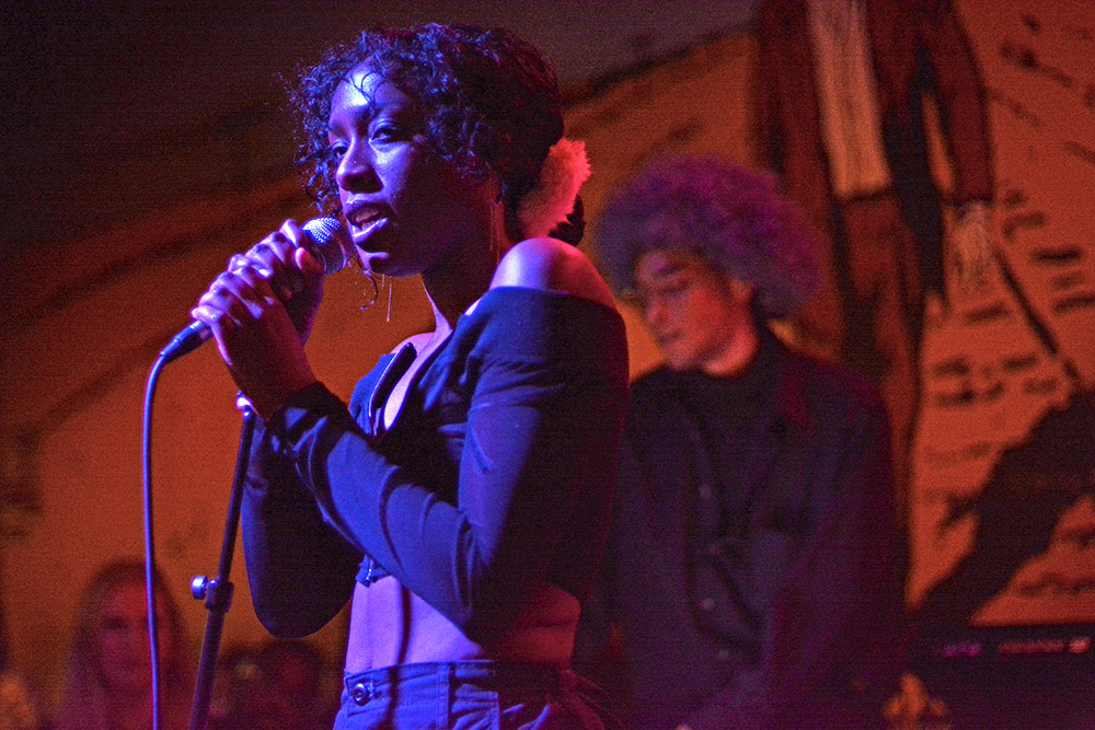 Blossom, Bunk Bar, photo by Brendon Quinn