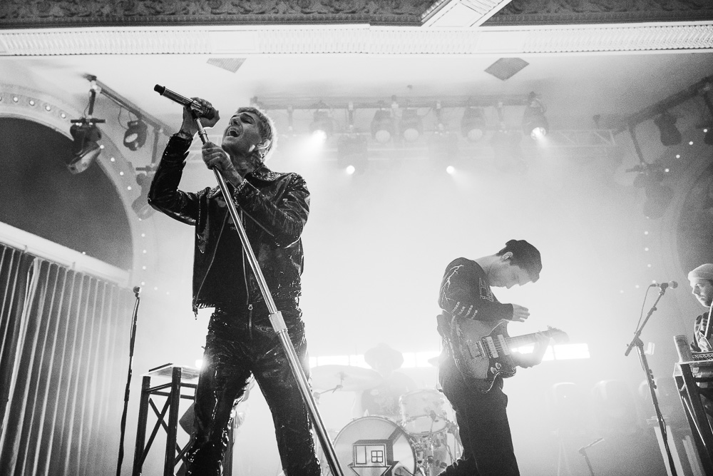 The Neighbourhood, Crystal Ballroom, photo by Sydnie Kobza