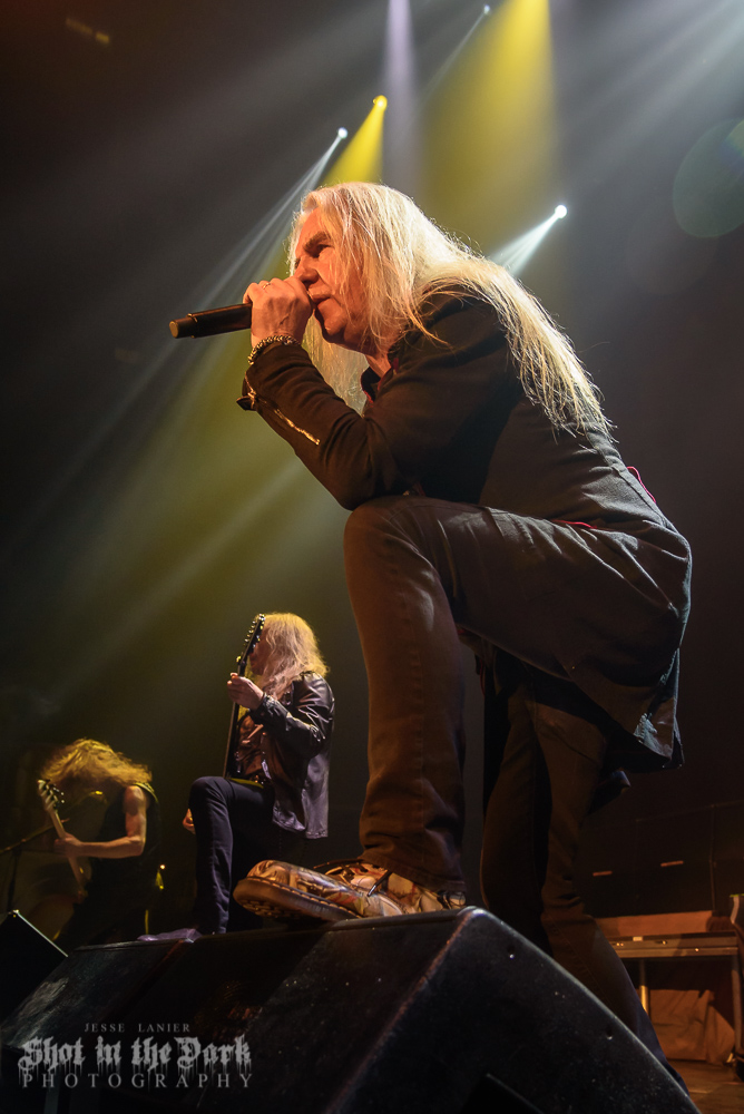Saxon, ShoWare Center, photo by Jesse Lanier