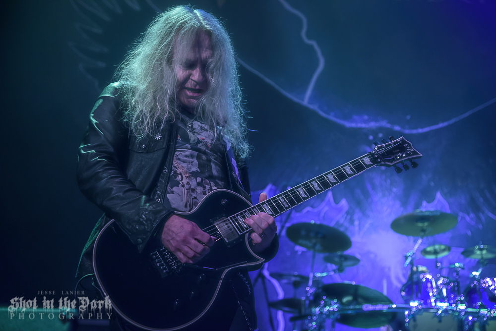 Saxon, ShoWare Center, photo by Jesse Lanier