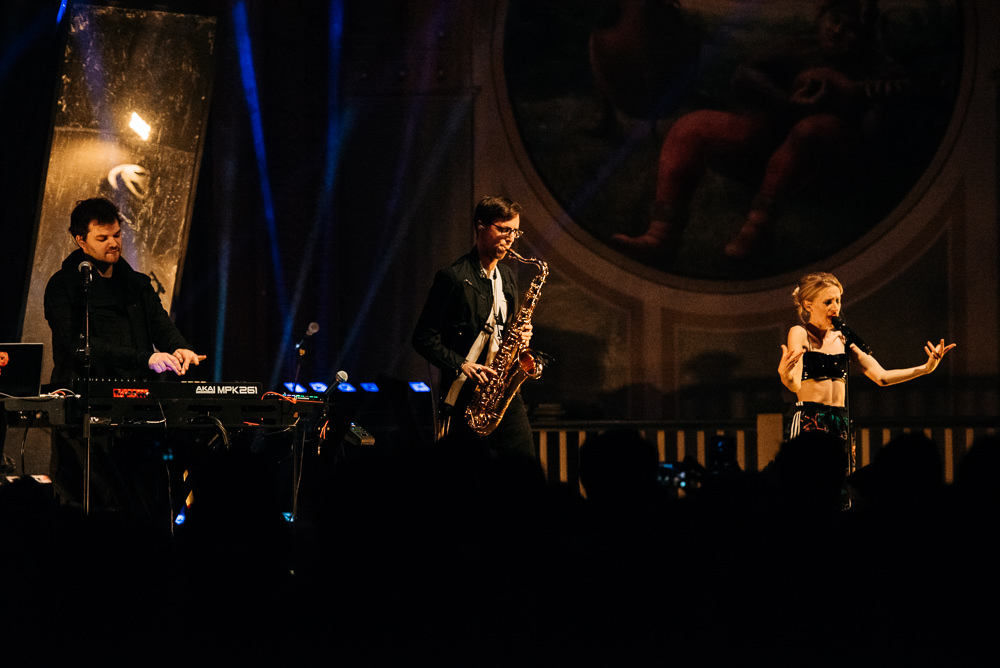 Marian Hill, Crystal Ballroom, photo by Kai Hayashi