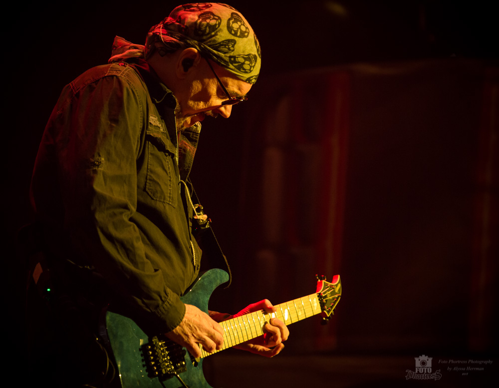 Saxon, Veterans Memorial Coliseum, Rose Quarter, photo by Alyssa Herrman