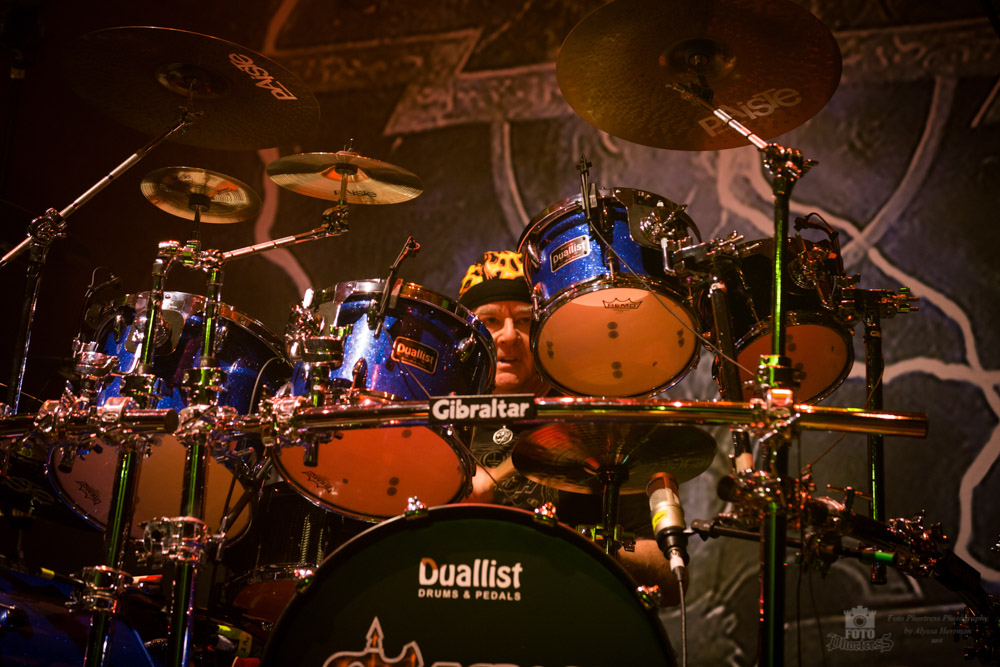 Saxon, Veterans Memorial Coliseum, Rose Quarter, photo by Alyssa Herrman