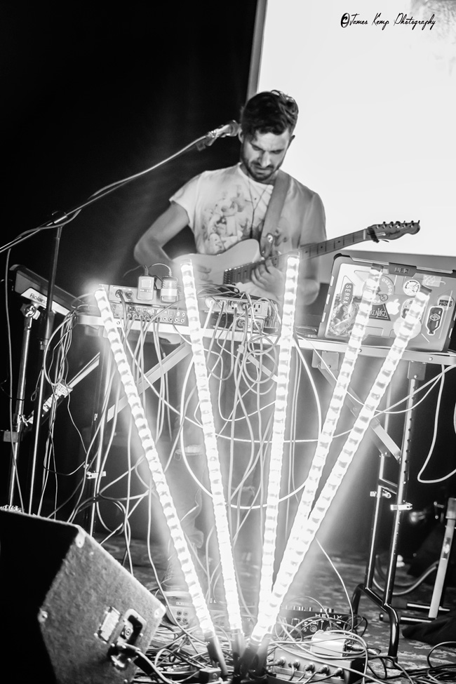 LEO ISLO, Kelly's Olympian, Vortex Music Magazine, photo by James Kemp