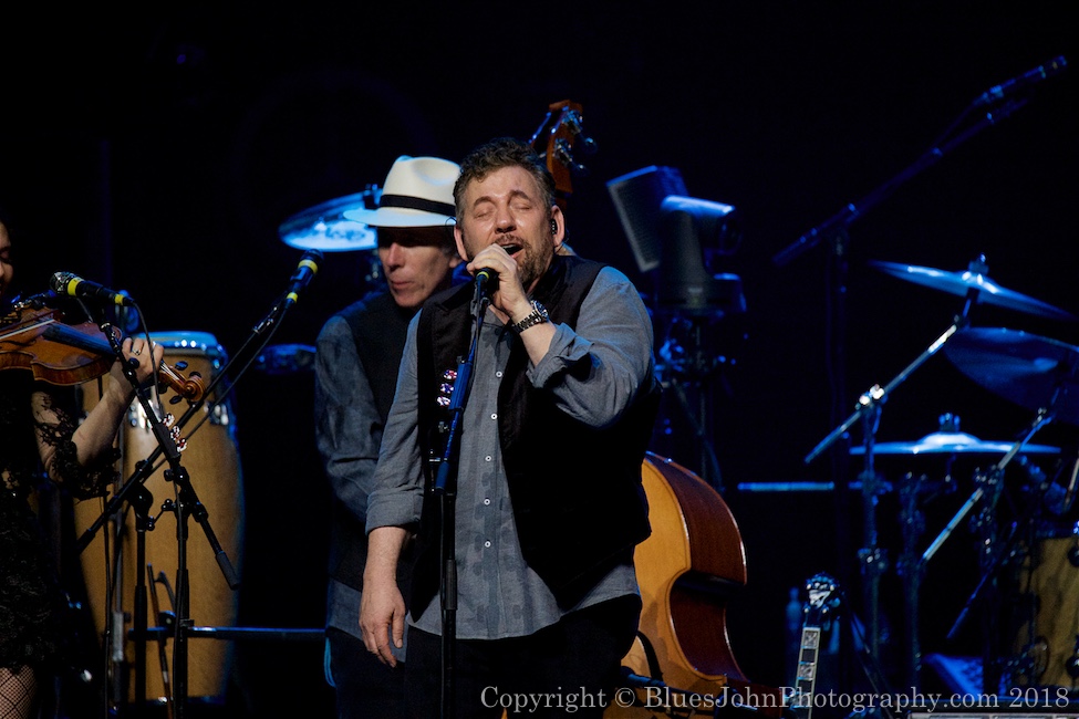 JD & The Straight Shot, Moda Center, photo by John Alcala