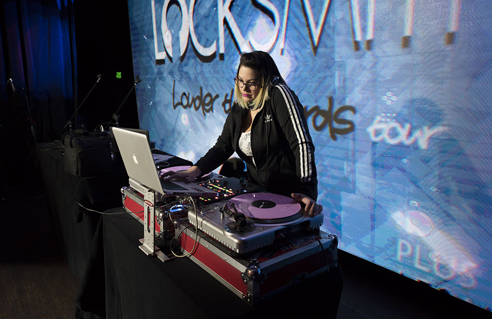 Paris Theatre [CLOSED], photo by Ashley Strom