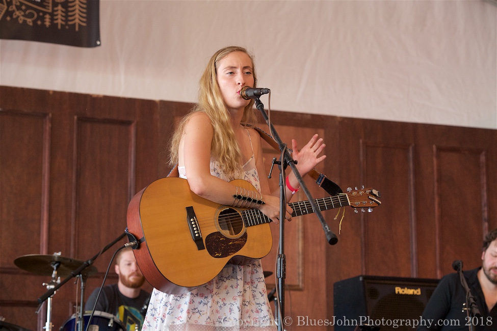 Laryssa Birdseye, Portland Rose Festival, Tom McCall Waterfront Park, photo by John Alcala