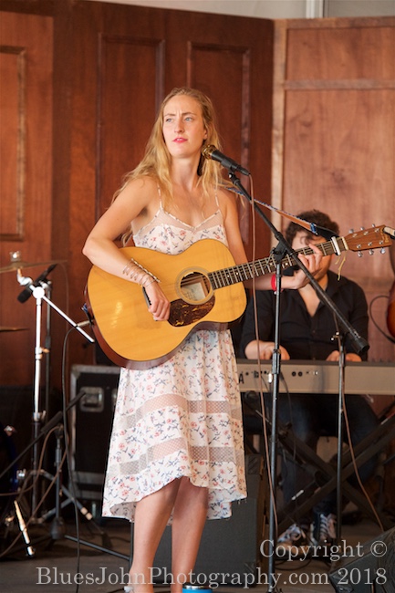 Laryssa Birdseye, Portland Rose Festival, Tom McCall Waterfront Park, photo by John Alcala