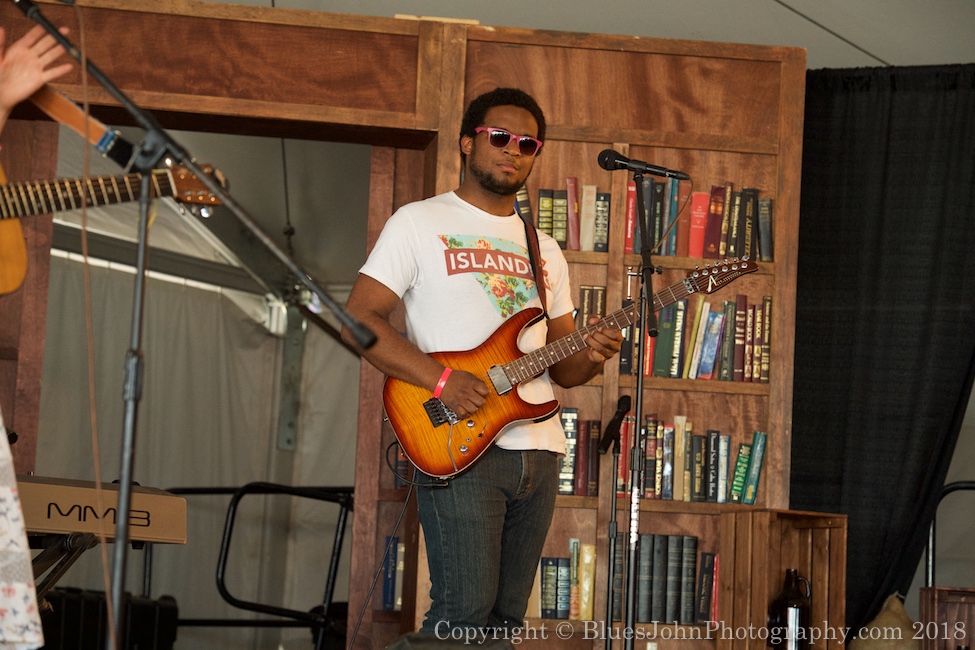 Laryssa Birdseye, Portland Rose Festival, Tom McCall Waterfront Park, photo by John Alcala