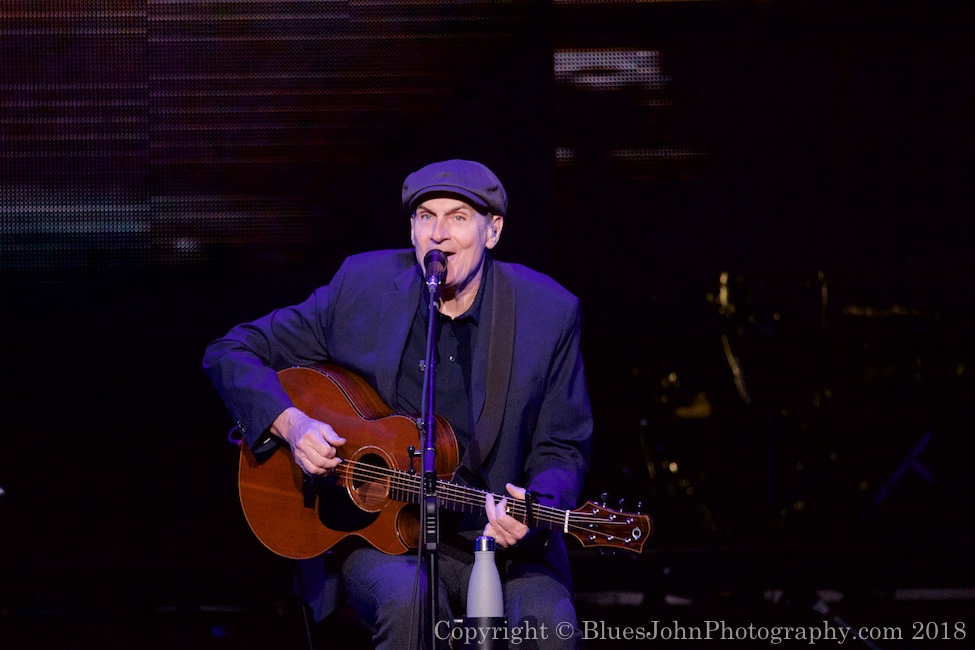 James Taylor, Moda Center, Rose Quarter, photo by John Alcala