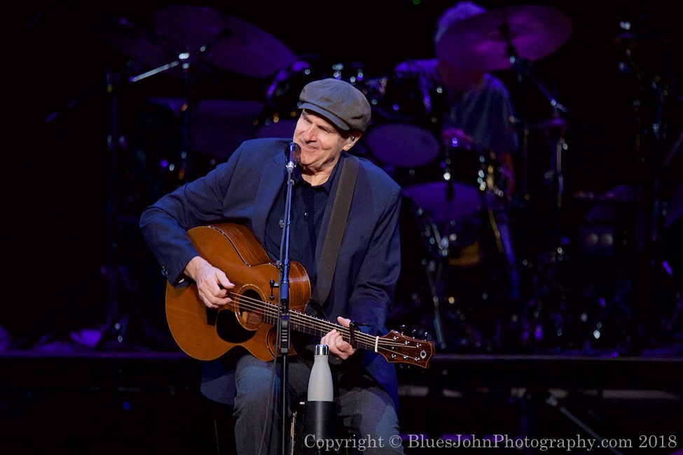 James Taylor, Moda Center, Rose Quarter, photo by John Alcala