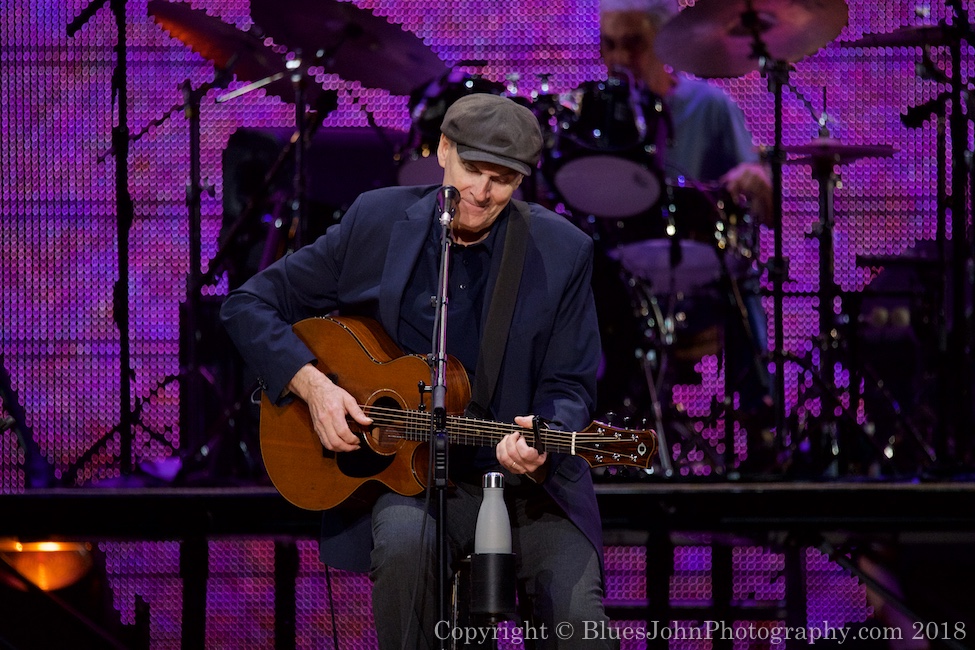 James Taylor, Moda Center, Rose Quarter, photo by John Alcala