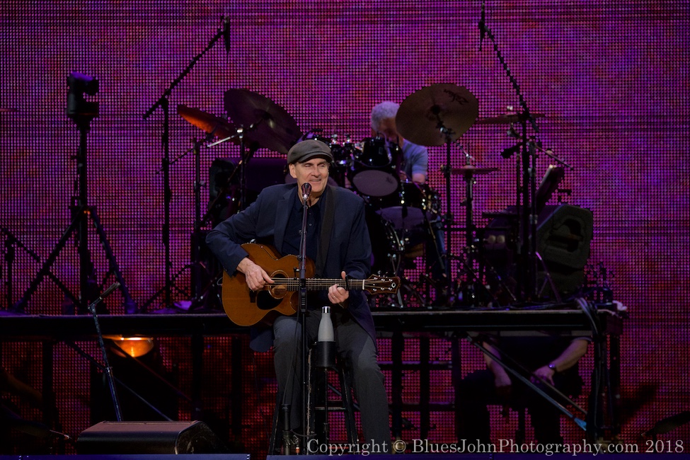 James Taylor, Moda Center, Rose Quarter, photo by John Alcala