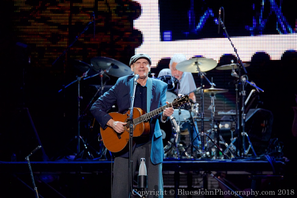 James Taylor, Moda Center, Rose Quarter, photo by John Alcala