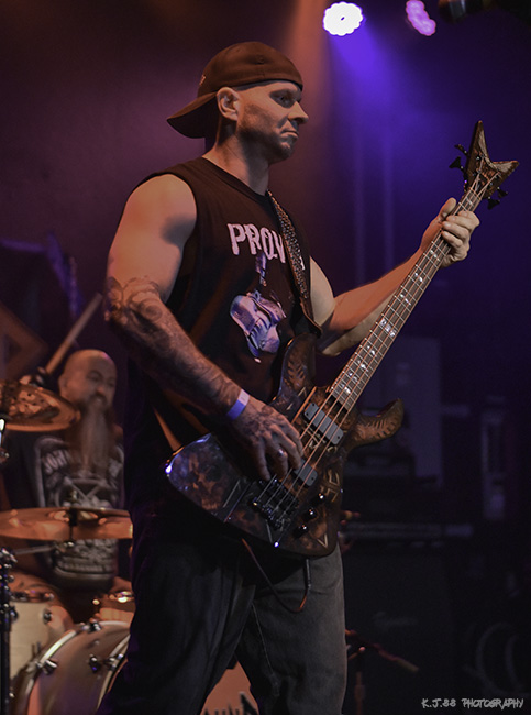 Chainbound, Hawthorne Theatre, photo by Kevin Pettigrew