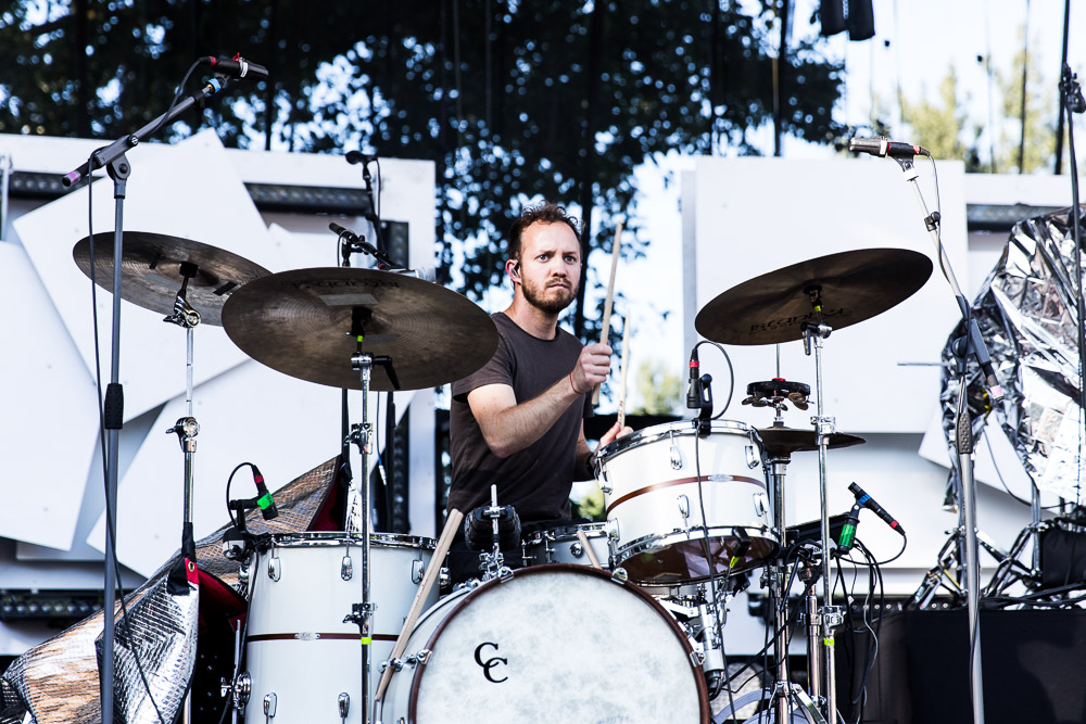 Mondo Cozmo, Edgefield Amphitheater, photo by Sydnie Kobza