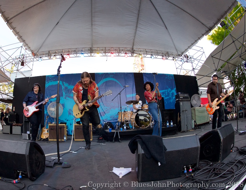 Nikki Hill, Waterfront Blues Festival, Tom McCall Waterfront Park, photo by John Alcala