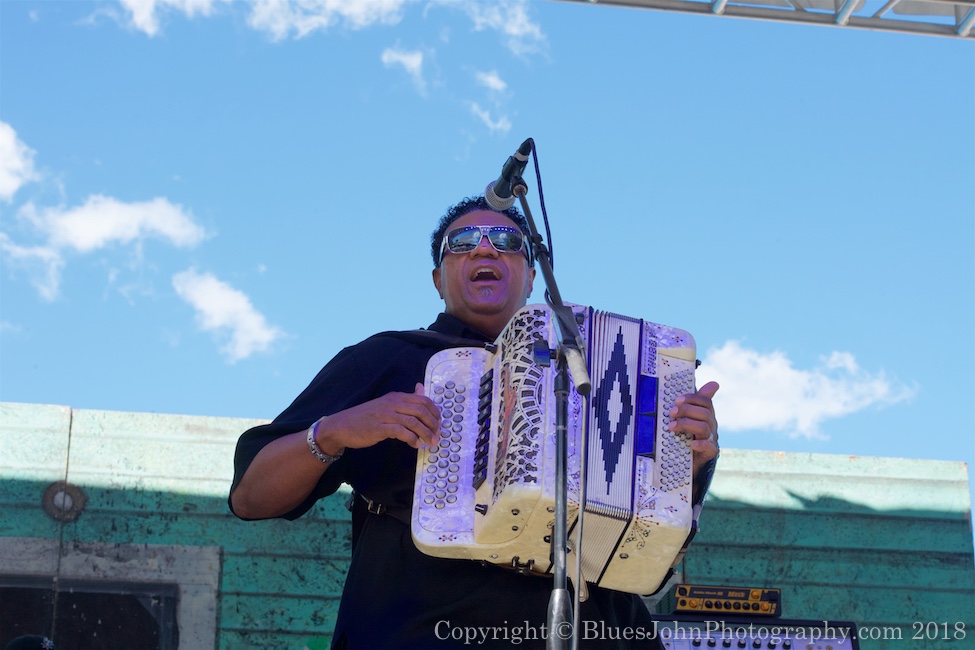 Waterfront Blues Festival, Tom McCall Waterfront Park, photo by John Alcala