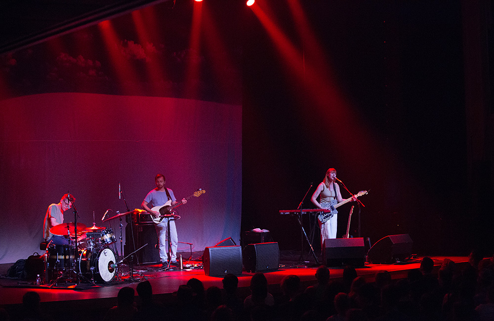 Wye Oak, Revolution Hall, photo by Joe Duquette
