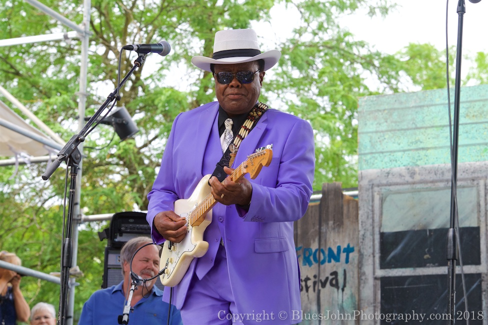 Norman Sylvester, Waterfront Blues Festival, Tom McCall Waterfront Park, photo by John Alcala