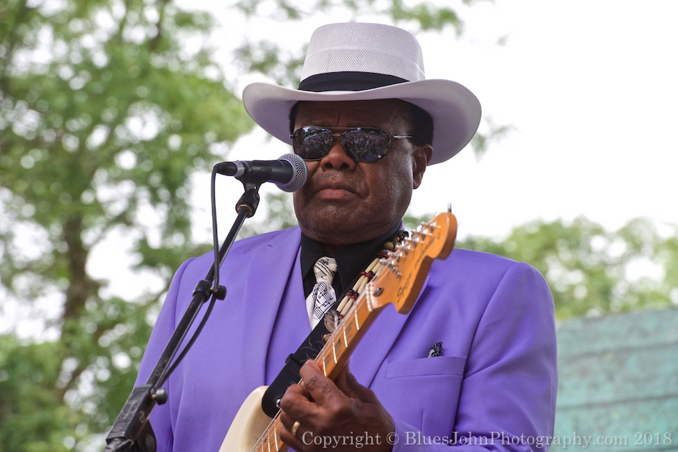 Norman Sylvester, Waterfront Blues Festival, Tom McCall Waterfront Park, photo by John Alcala