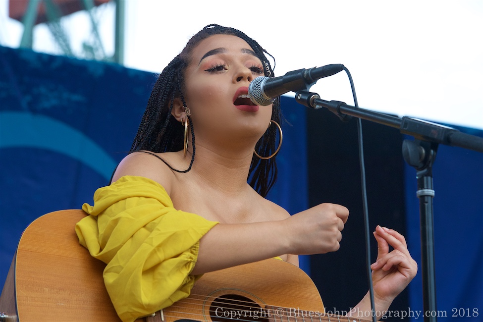 Waterfront Blues Festival, Tom McCall Waterfront Park, photo by John Alcala