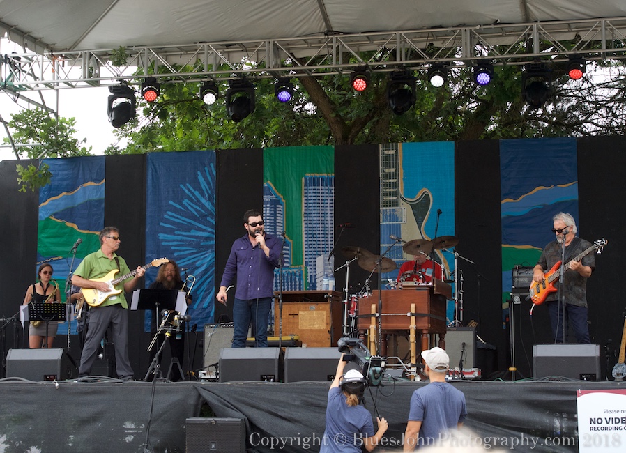 Waterfront Blues Festival, Tom McCall Waterfront Park, photo by John Alcala