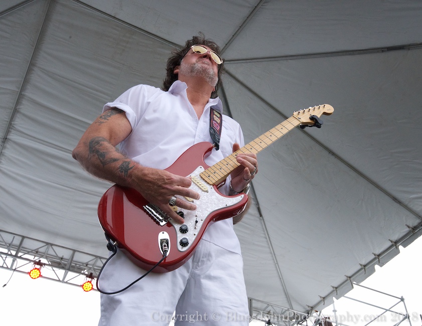 Waterfront Blues Festival, Tom McCall Waterfront Park, photo by John Alcala