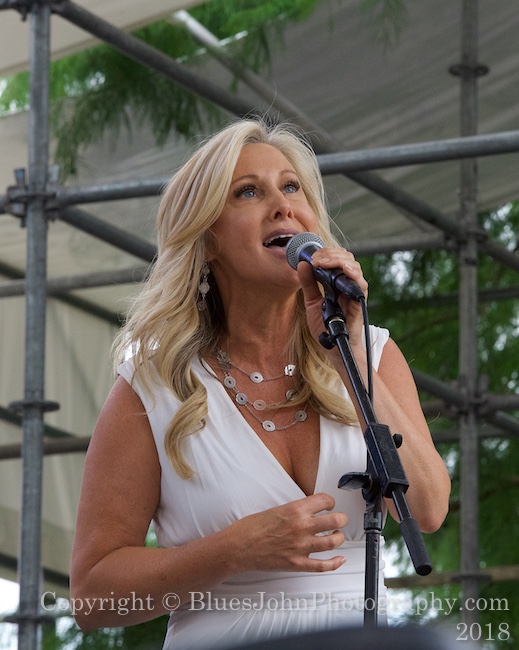 Waterfront Blues Festival, Tom McCall Waterfront Park, photo by John Alcala