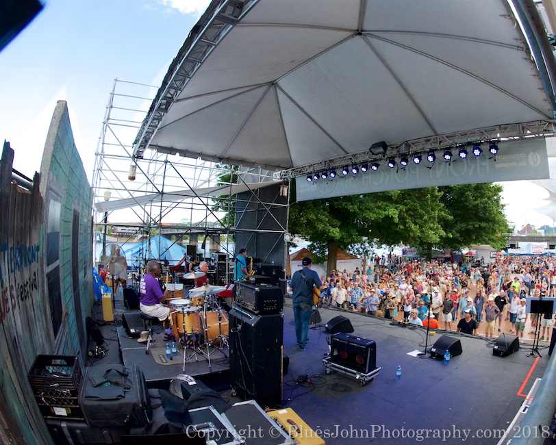 Mel Brown, Waterfront Blues Festival, Tom McCall Waterfront Park, photo by John Alcala