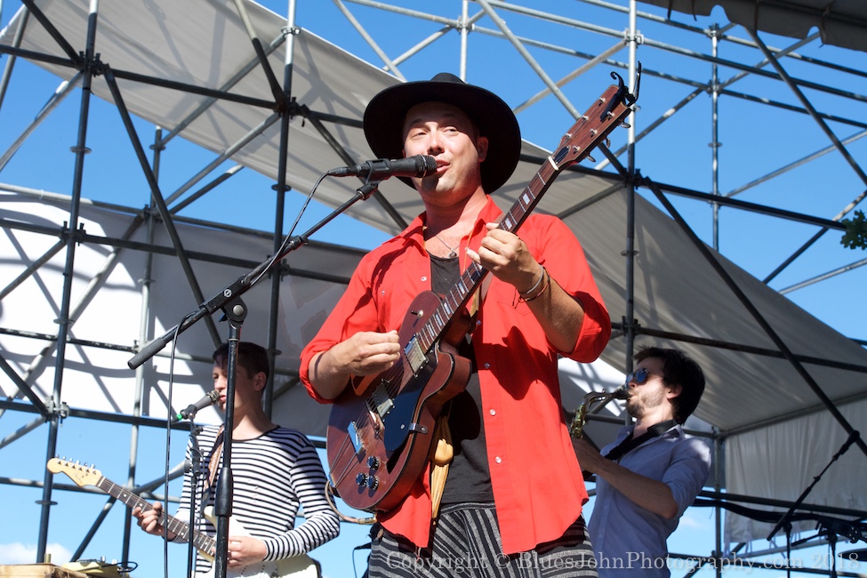 Worth, Waterfront Blues Festival, Tom McCall Waterfront Park, photo by John Alcala