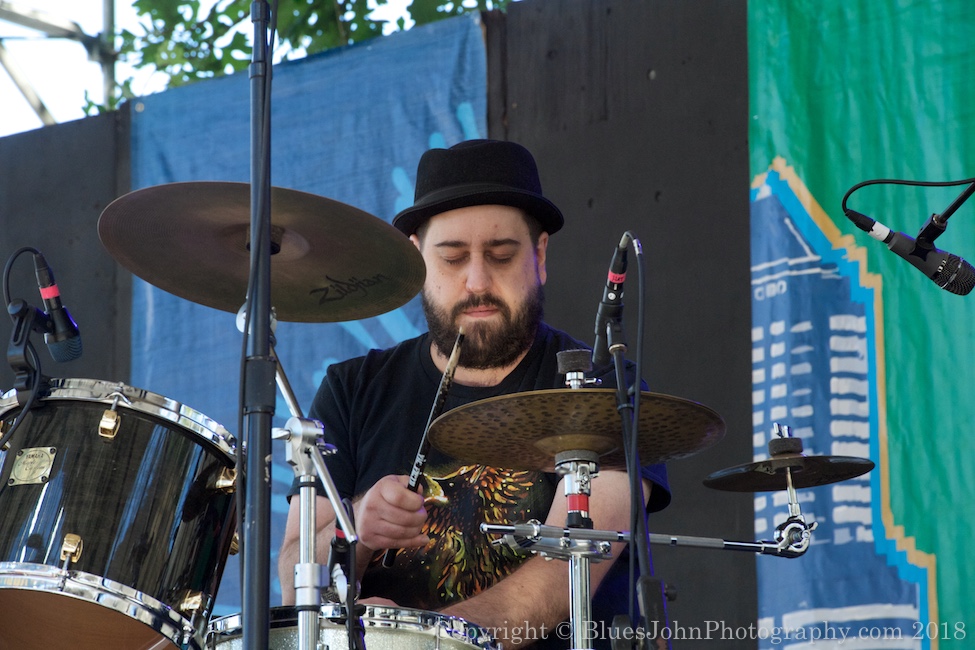 Worth, Waterfront Blues Festival, Tom McCall Waterfront Park, photo by John Alcala