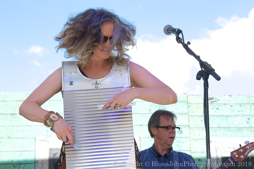 Waterfront Blues Festival, Tom McCall Waterfront Park, photo by John Alcala