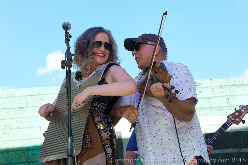 Waterfront Blues Festival, Tom McCall Waterfront Park, photo by John Alcala