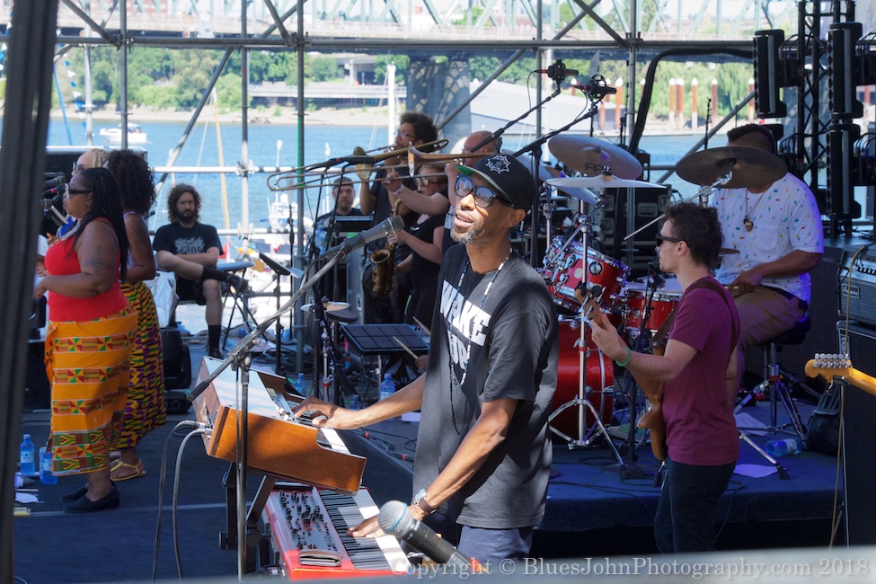 Tony Ozier, Waterfront Blues Festival, Tom McCall Waterfront Park, photo by John Alcala