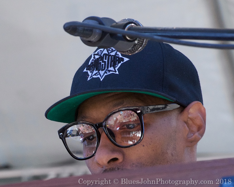 Tony Ozier, Waterfront Blues Festival, Tom McCall Waterfront Park, photo by John Alcala