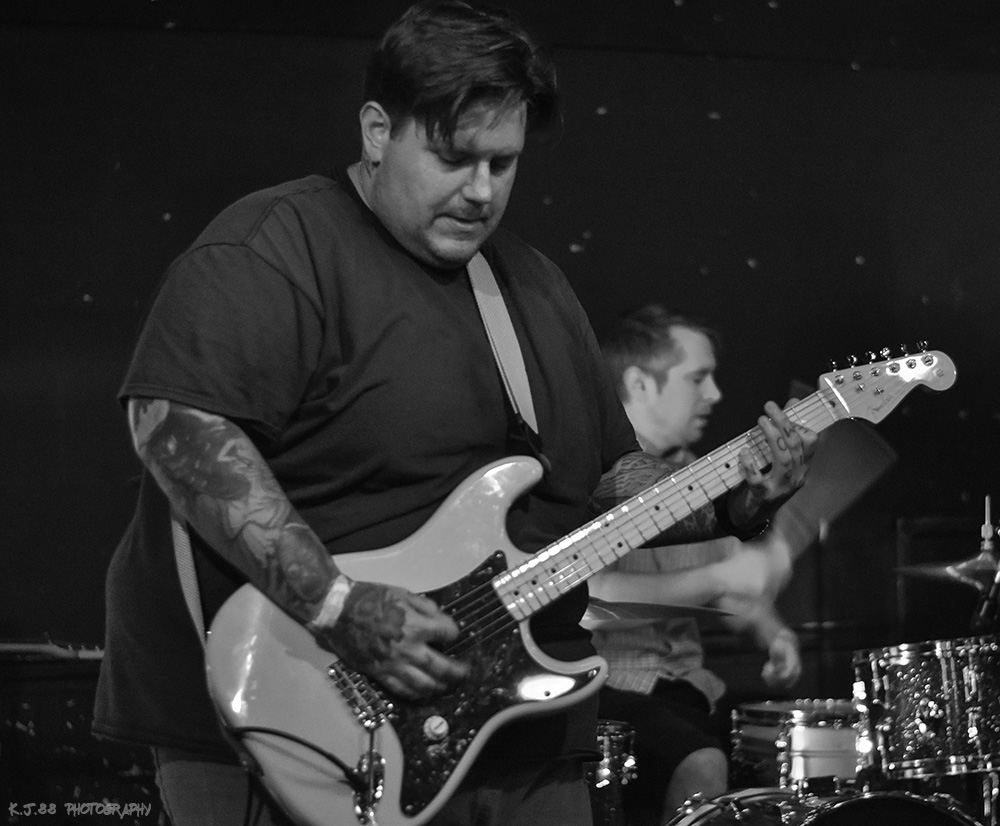 Moonkisser, Black Water Bar, photo by Kevin Pettigrew