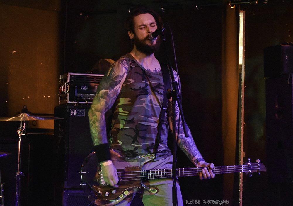 Moonkisser, Black Water Bar, photo by Kevin Pettigrew