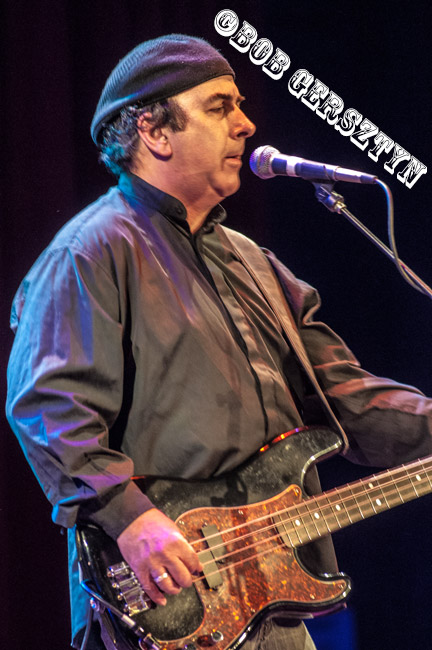 Phamous Phaces, The Elsinore Theatre, photo by Bob Gersztyn