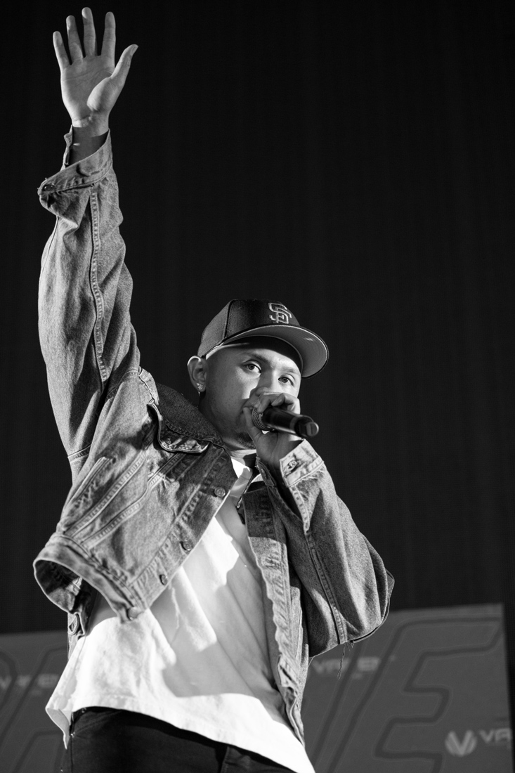 P-Lo, Sunlight Supply Amphitheater, photo by Jensen Ocampo