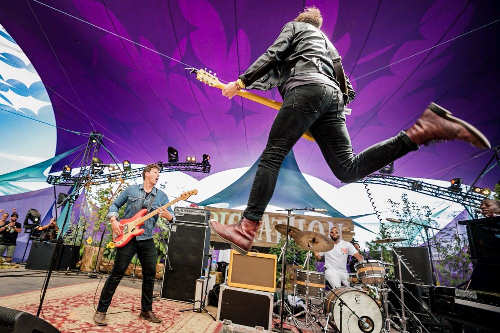 Low Cut Connie, Pickathon, Pendarvis Farm, photo by Tojo Andrianarivo