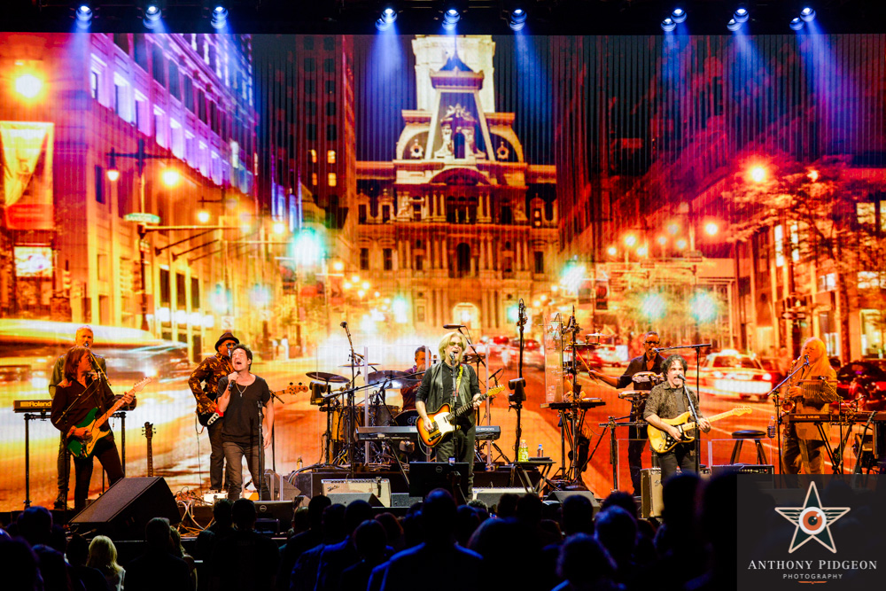 Hall & Oates, Train, Moda Center, Rose Quarter, photo by Anthony Pidgeon