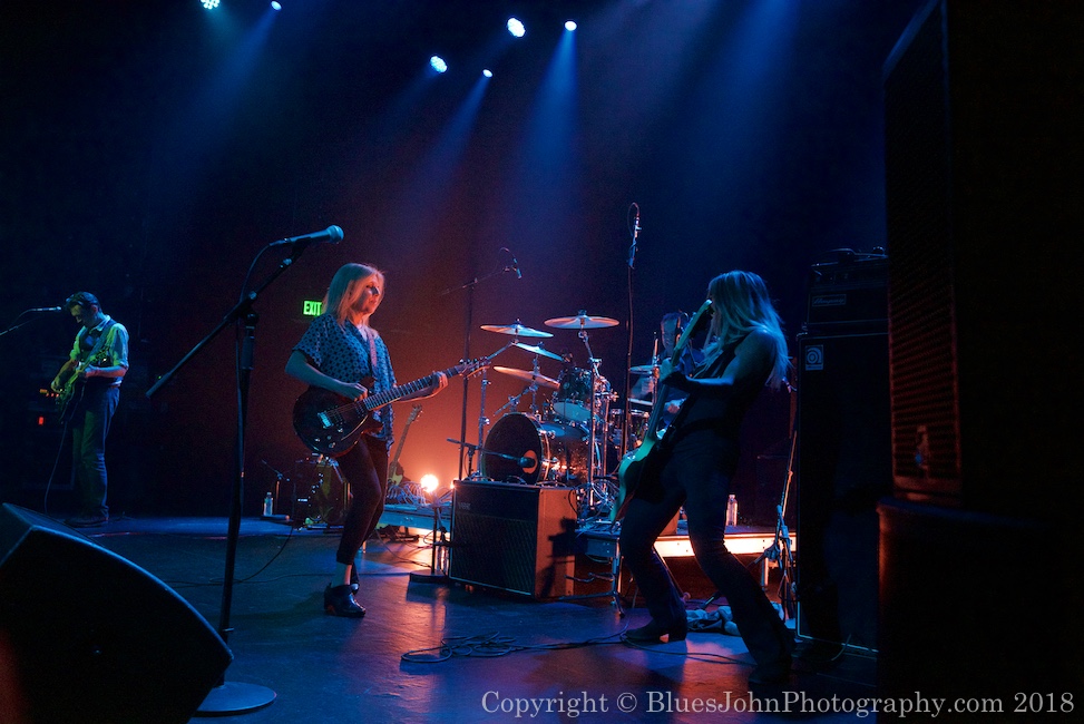 Belly, Revolution Hall, photo by John Alcala