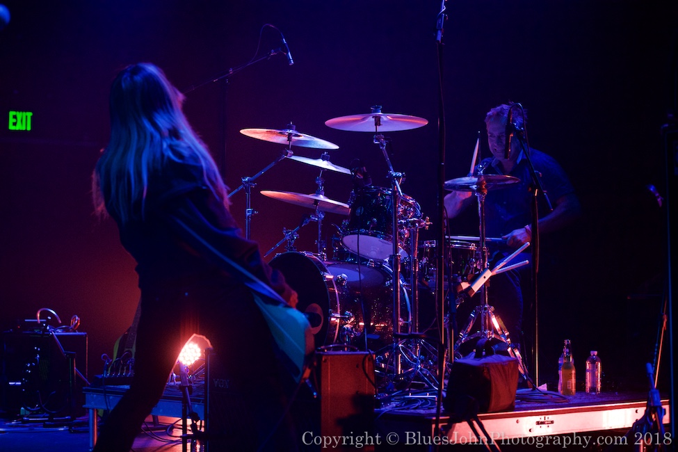 Belly, Revolution Hall, photo by John Alcala