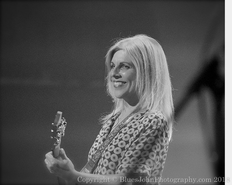 Belly, Revolution Hall, photo by John Alcala