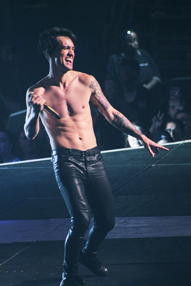 Panic! at the Disco, Moda Center, photo by Emma Davis